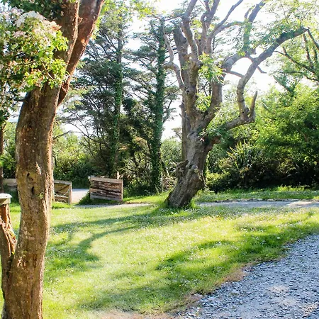 Custom Airstream At Valentia Island Escape Campingplads *