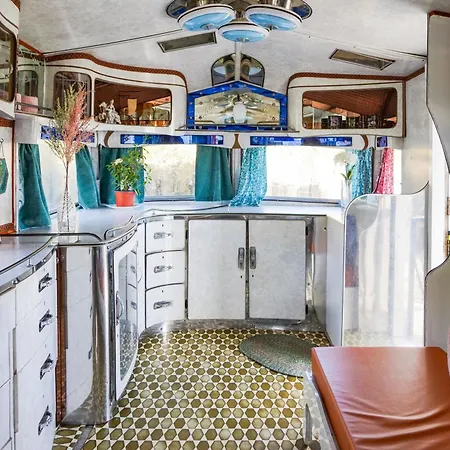 Campingplads Custom Airstream At Valentia Island Escape *